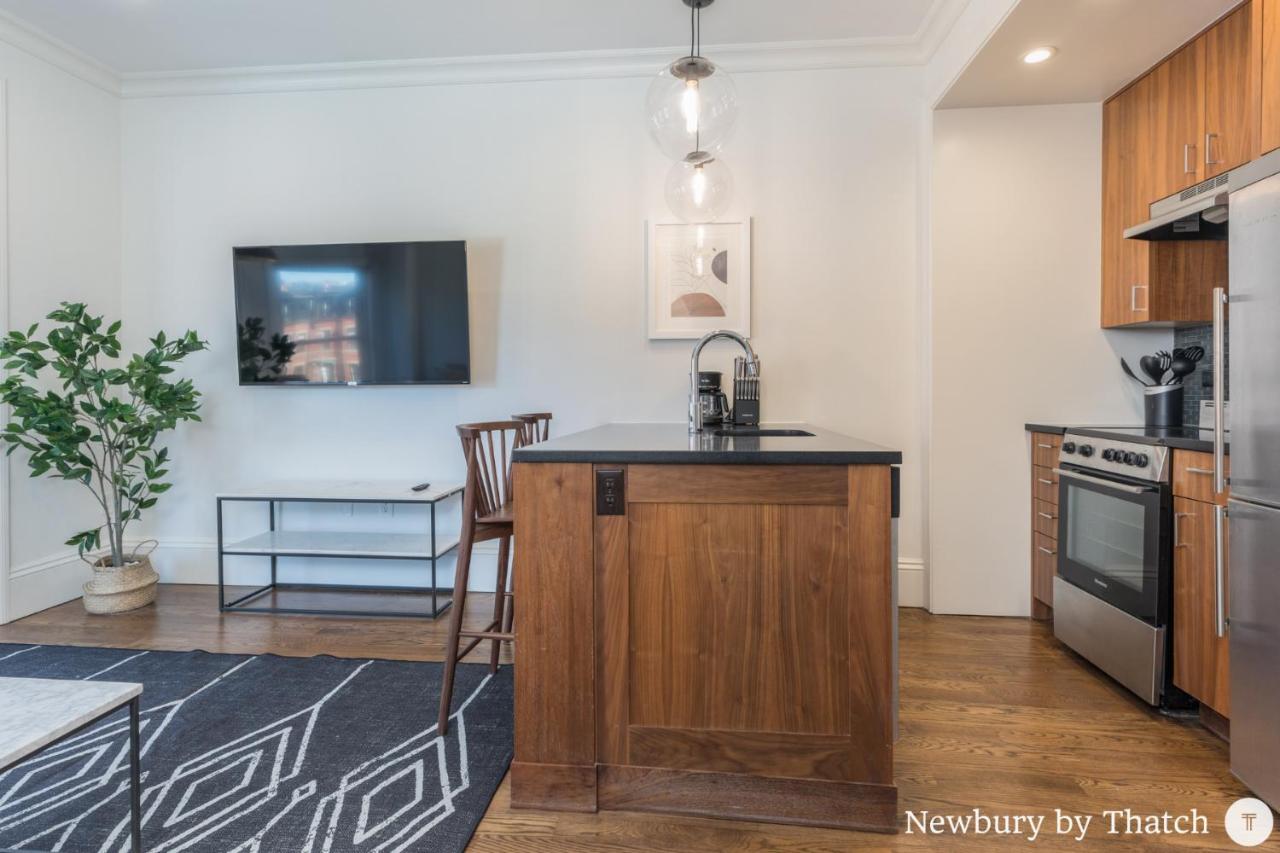 304 Newbury Street By Thatch Boston Exteriör bild