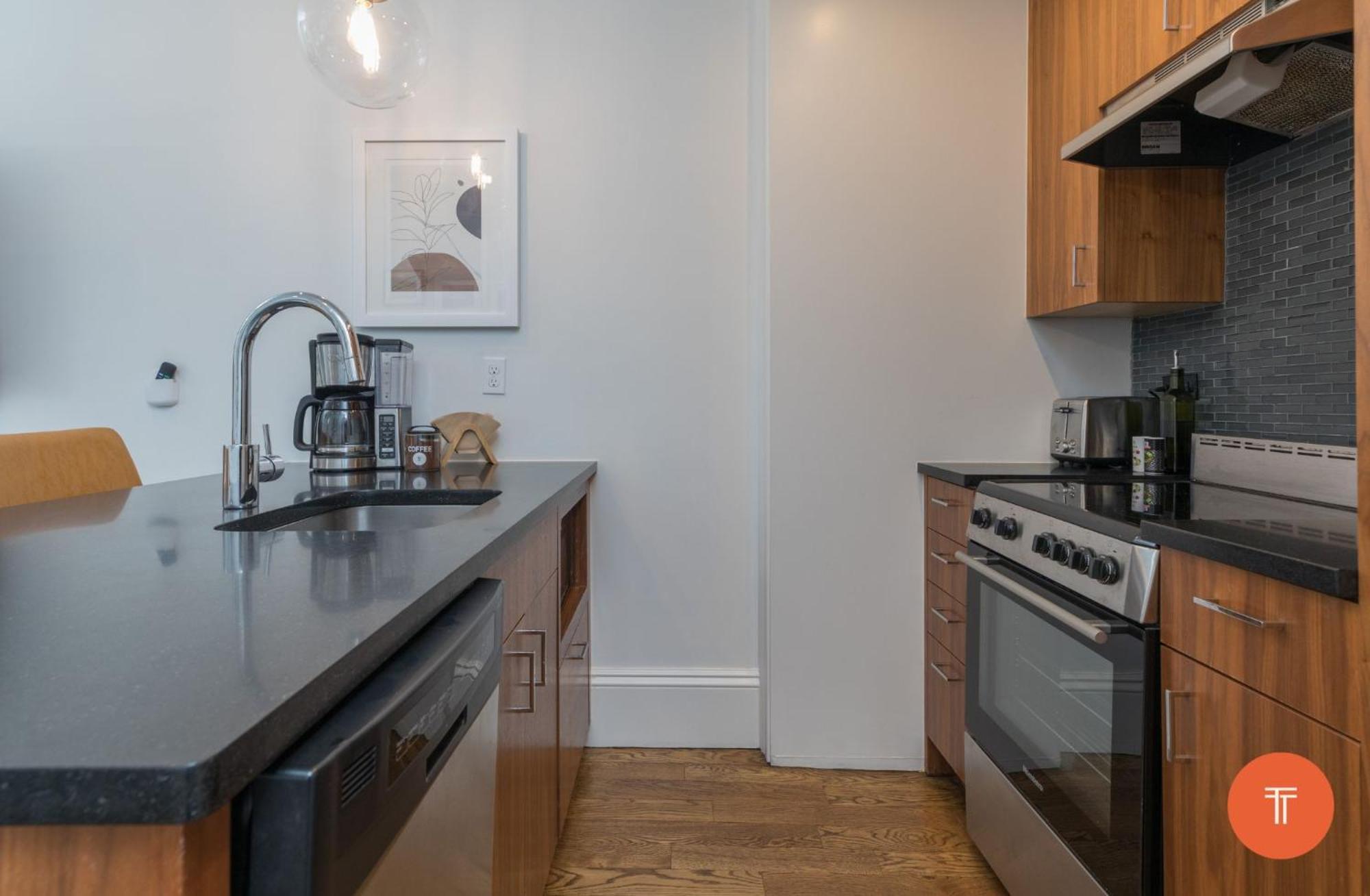304 Newbury Street By Thatch Boston Exteriör bild